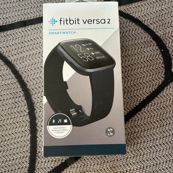 Fitbit Versa 2 - Picture 2 of 13